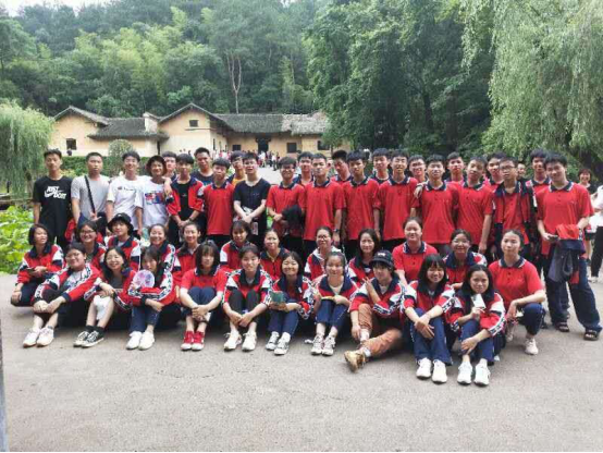 常熟市第八中學參加韶山研學旅行_湖南研學旅行網