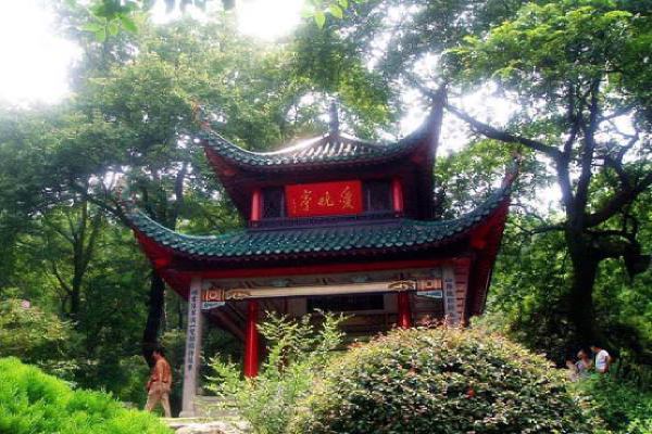 岳麓山上愛晚亭