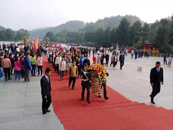 花塘縣華鑫學校韶山研學旅行_湖南研學旅行網