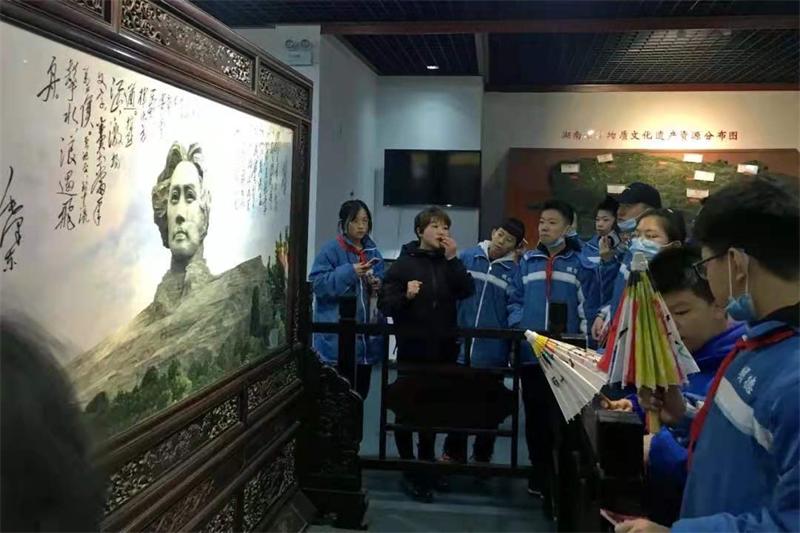 深圳科學高中開展韶山研學實踐活動